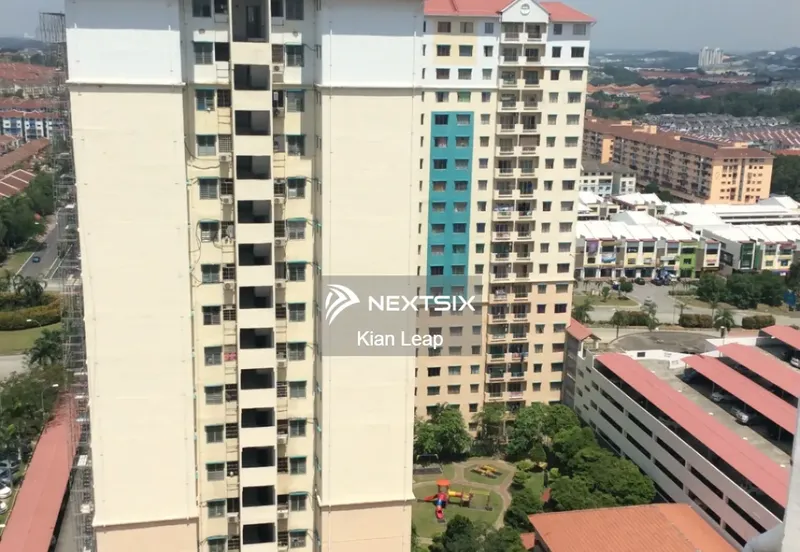 Vista Pinggiran, Taman Pinggiran Putra