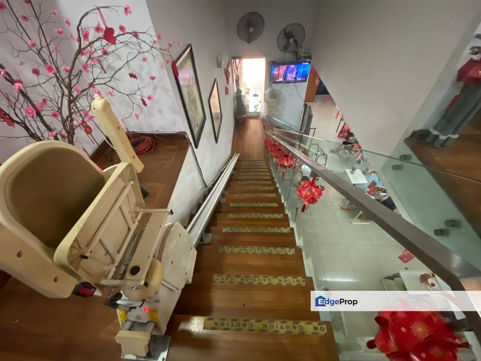 Taman Taynton View Cheras 2 Storey Bungalow House 68x125, Kuala Lumpur, Cheras