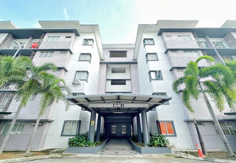 Full Loan 🔥 D'Camelia Court Nilai Impian Partly Furnished Newly Paint