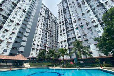 Below Market 🔥 Pangsapuri Vista Serdang Taman Bukit Serdang Basic Unit