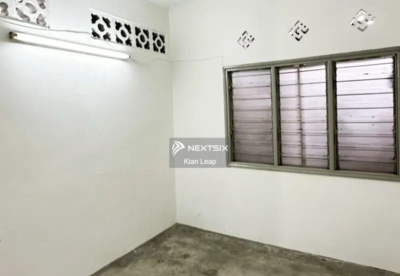 ((SOLD)) 1storey Terrace House Taman Eng Ann Berkeley Klang