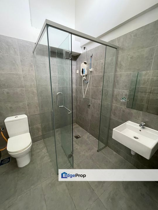 ((SOLD)) Cyberjaya Cybersouth Dengkil Casa View 2 Sty House 20x70 🌟 BELOW VALUE, Selangor, Cyberjaya