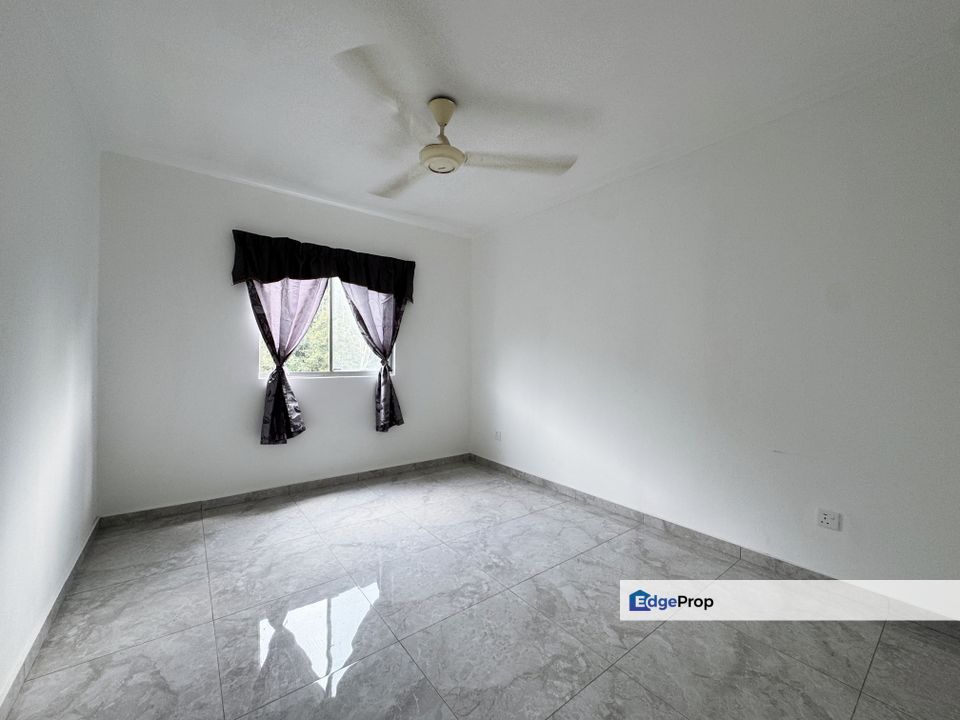 Newly Renovated 903sf 🧡 Ketumbar Height 🧡 Cheras Utama 2 Parking Lot, Kuala Lumpur, Cheras