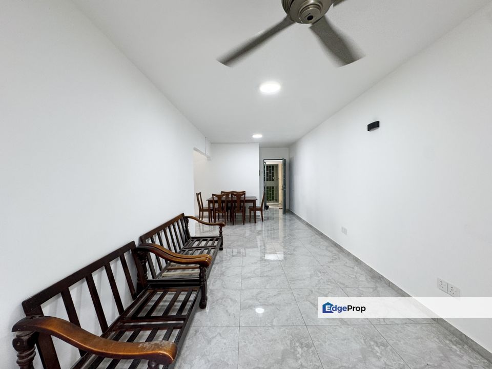 Newly Renovated 903sf 🧡 Ketumbar Height 🧡 Cheras Utama 2 Parking Lot, Kuala Lumpur, Cheras