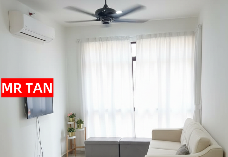 Kenwingston Square Garden