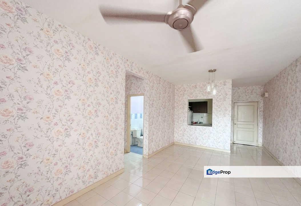 End Lot!! Cengal Condo Near Lrt Cheras Permaisuri 1011sf Full Loan, Kuala Lumpur, Cheras