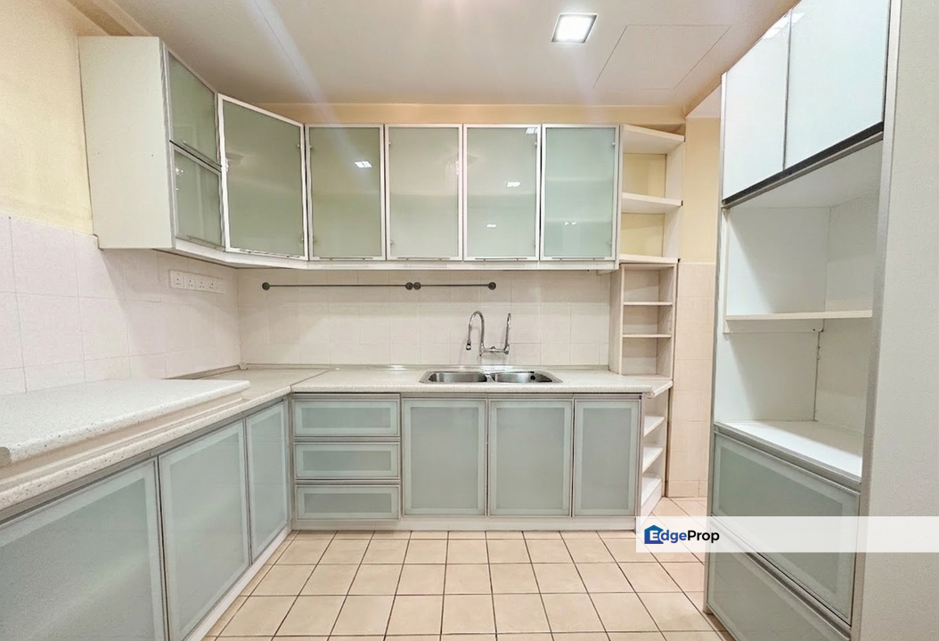 Langat Jaya Condominium, Selangor, Batu 9th Cheras