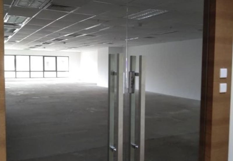 8 First Avenue @ Bandar Utama