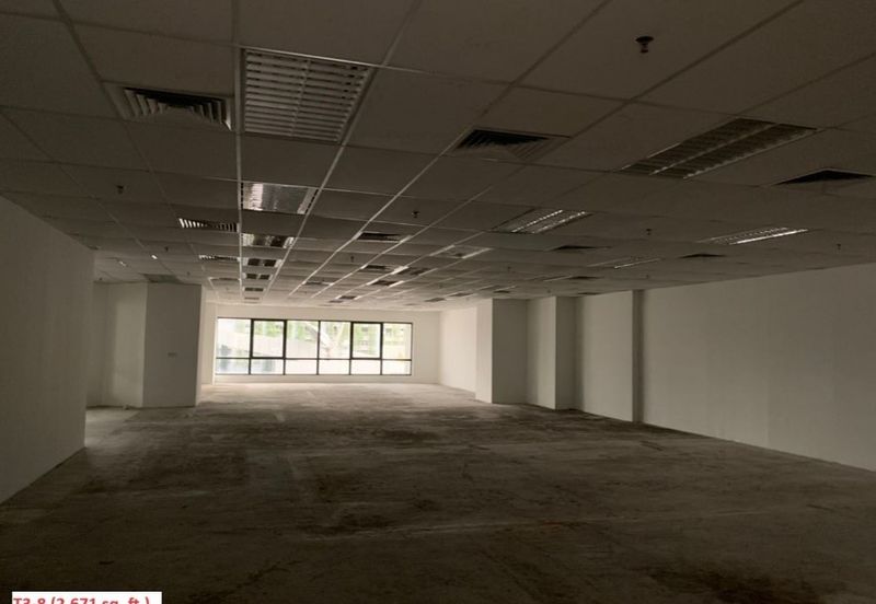 8 First Avenue @ Bandar Utama