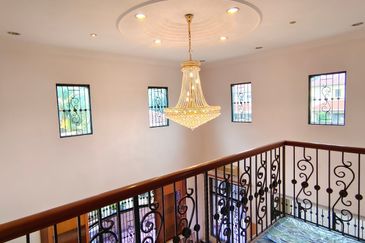 Kota Kemuning Bunglow Fully Renoveted 