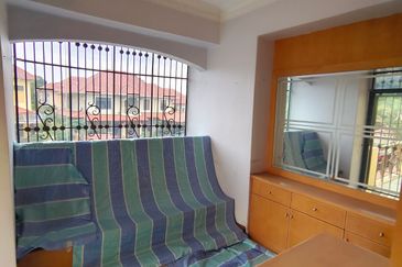 Kota Kemuning Bunglow Fully Renoveted 