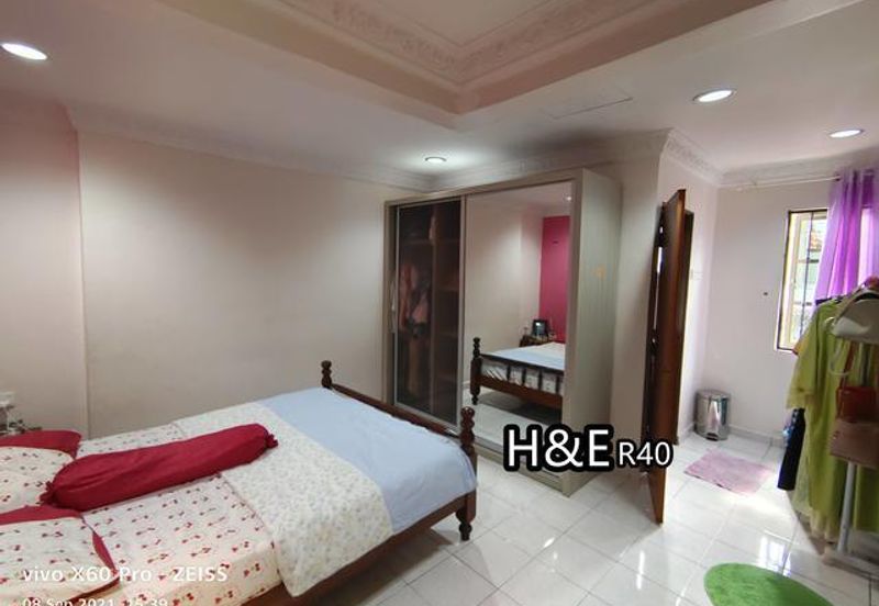 R40. Sri Andalas Semi D fully furnished Klang