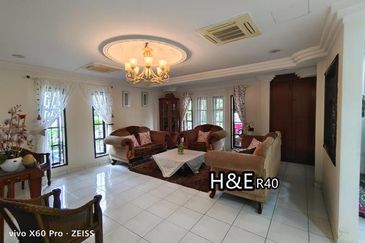 R40. Sri Andalas Semi D fully furnished Klang