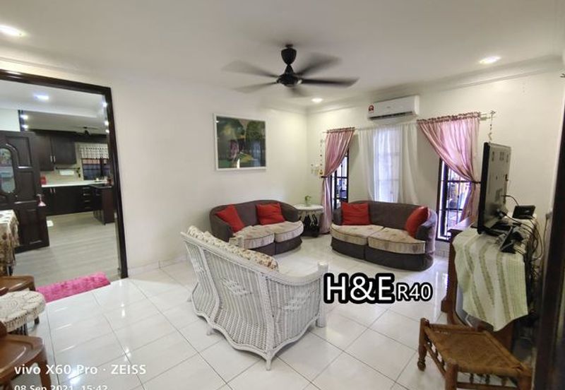 R40. Sri Andalas Semi D fully furnished Klang