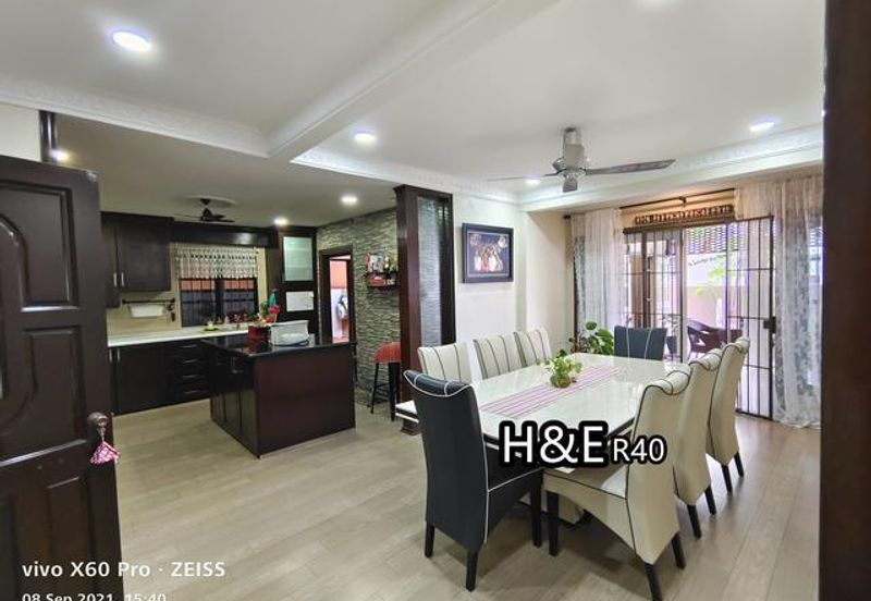 R40. Sri Andalas Semi D fully furnished Klang