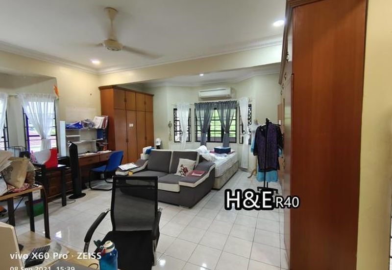 R40. Sri Andalas Semi D fully furnished Klang