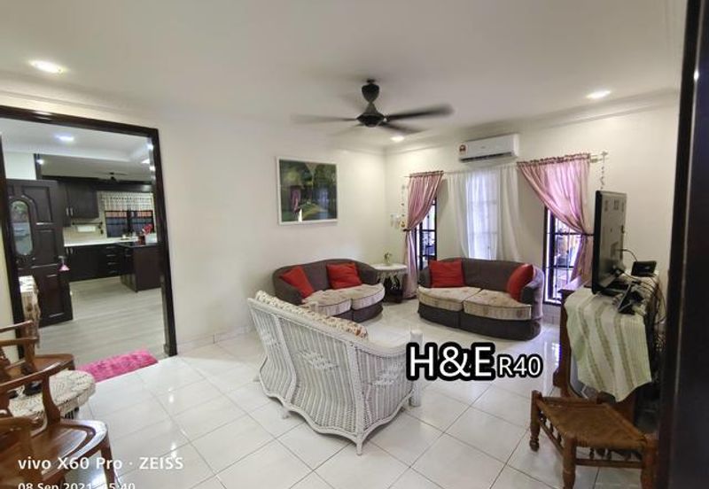 R40. Sri Andalas Semi D fully furnished Klang