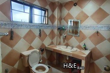 R40. Sri Andalas Semi D fully furnished Klang