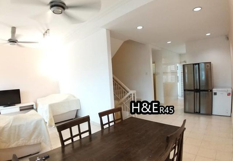 Fully furnished 2.5 Storey Tmn Puncak Jalil Premium Homes