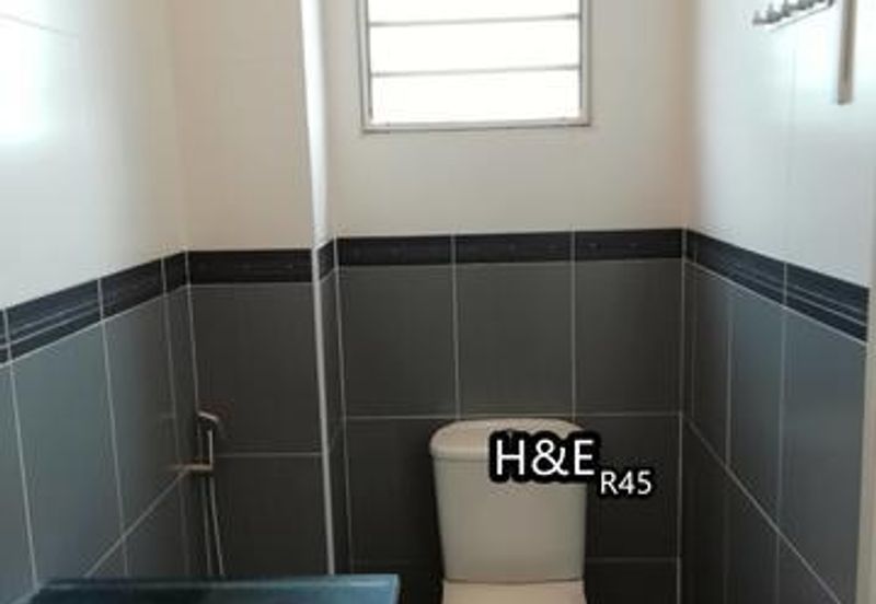 Fully furnished 2.5 Storey Tmn Puncak Jalil Premium Homes