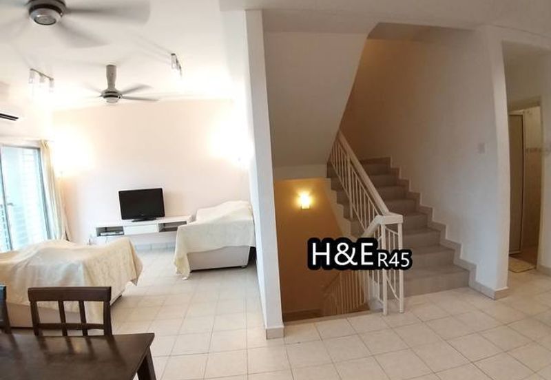 Fully furnished 2.5 Storey Tmn Puncak Jalil Premium Homes