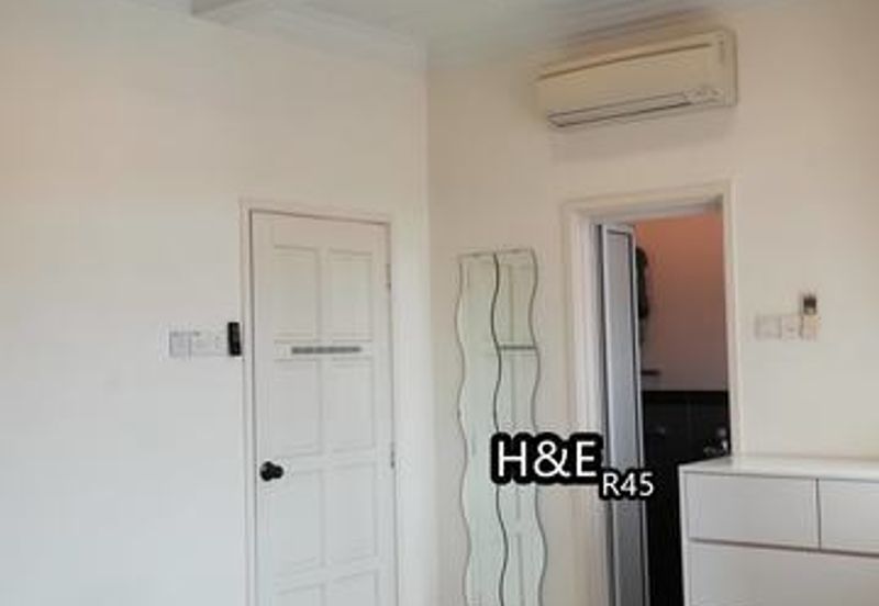 Fully furnished 2.5 Storey Tmn Puncak Jalil Premium Homes