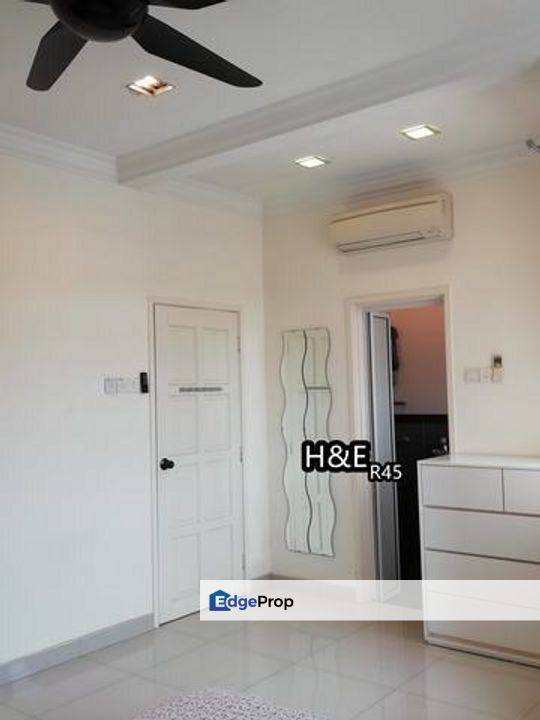 Fully furnished 2.5 Storey Tmn Puncak Jalil Premium Homes, Selangor, Puncak Jalil