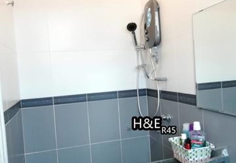 Fully furnished 2.5 Storey Tmn Puncak Jalil Premium Homes