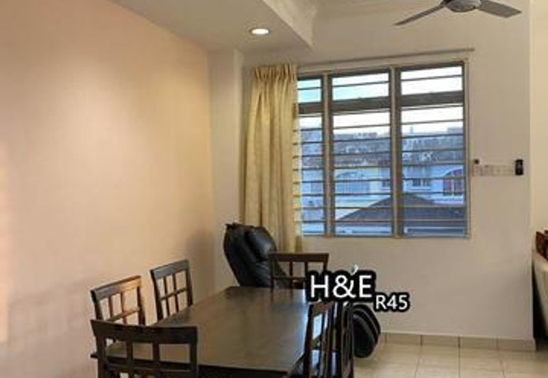 Fully furnished 2.5 Storey Tmn Puncak Jalil Premium Homes