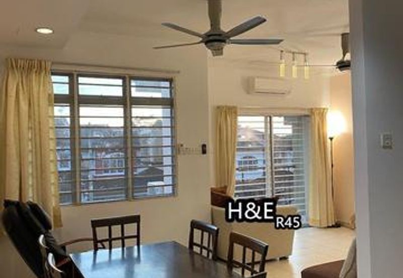 Fully furnished 2.5 Storey Tmn Puncak Jalil Premium Homes