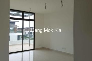 Bunglow below value at Kota Kemuning