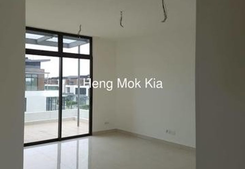 Bunglow below value at Kota Kemuning