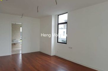 Bunglow below value at Kota Kemuning