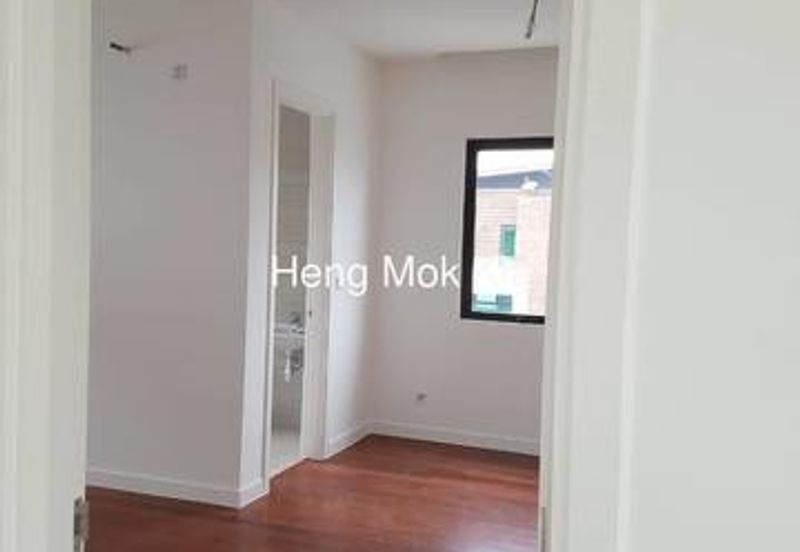 Bunglow below value at Kota Kemuning