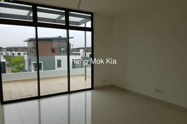 Bunglow below value at Kota Kemuning