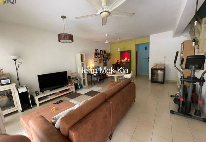 2 storey renovated unit at bukit raja klang