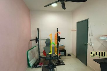 Jalan Setia Impian U13/8B