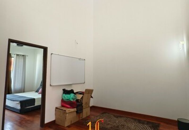 Pentas 6 @ Alam Impian