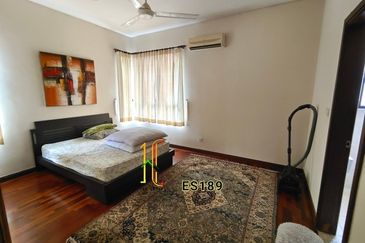 Glenmarie Cove Corner Portklang 