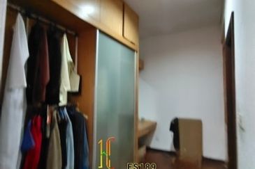 Glenmarie Cove Corner Portklang 