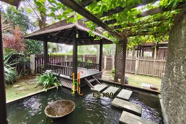 Glenmarie Cove Corner Portklang 