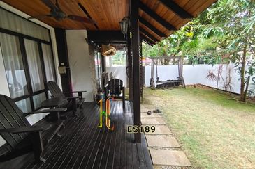 Glenmarie Cove Corner Portklang 