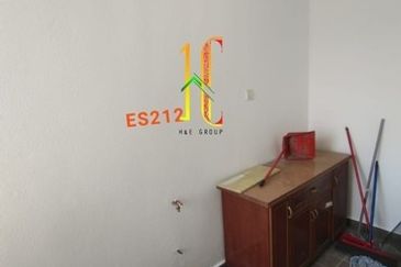 Pangsapuri Akasia, Bandar Botanic