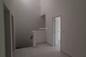 New House At Mahkota Banting Near WCE hightway