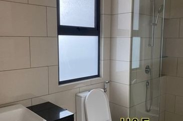 S43. Bukit Rimau Semi D corner New Unit Kota Kemuning