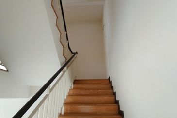 Bandar Bukit Raja @Taipan