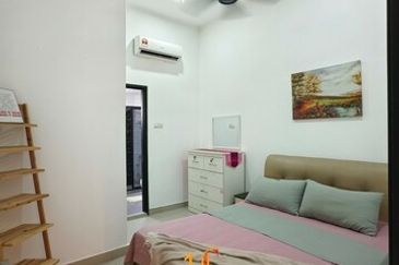 Pentas 6 @ Alam Impian