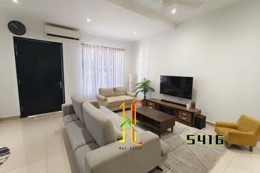 Pentas 6 @ Alam Impian