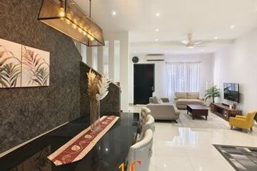 Pentas 6 @ Alam Impian