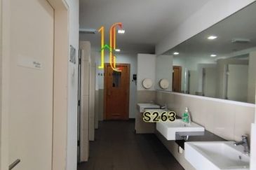 Renai Jelutong Residences